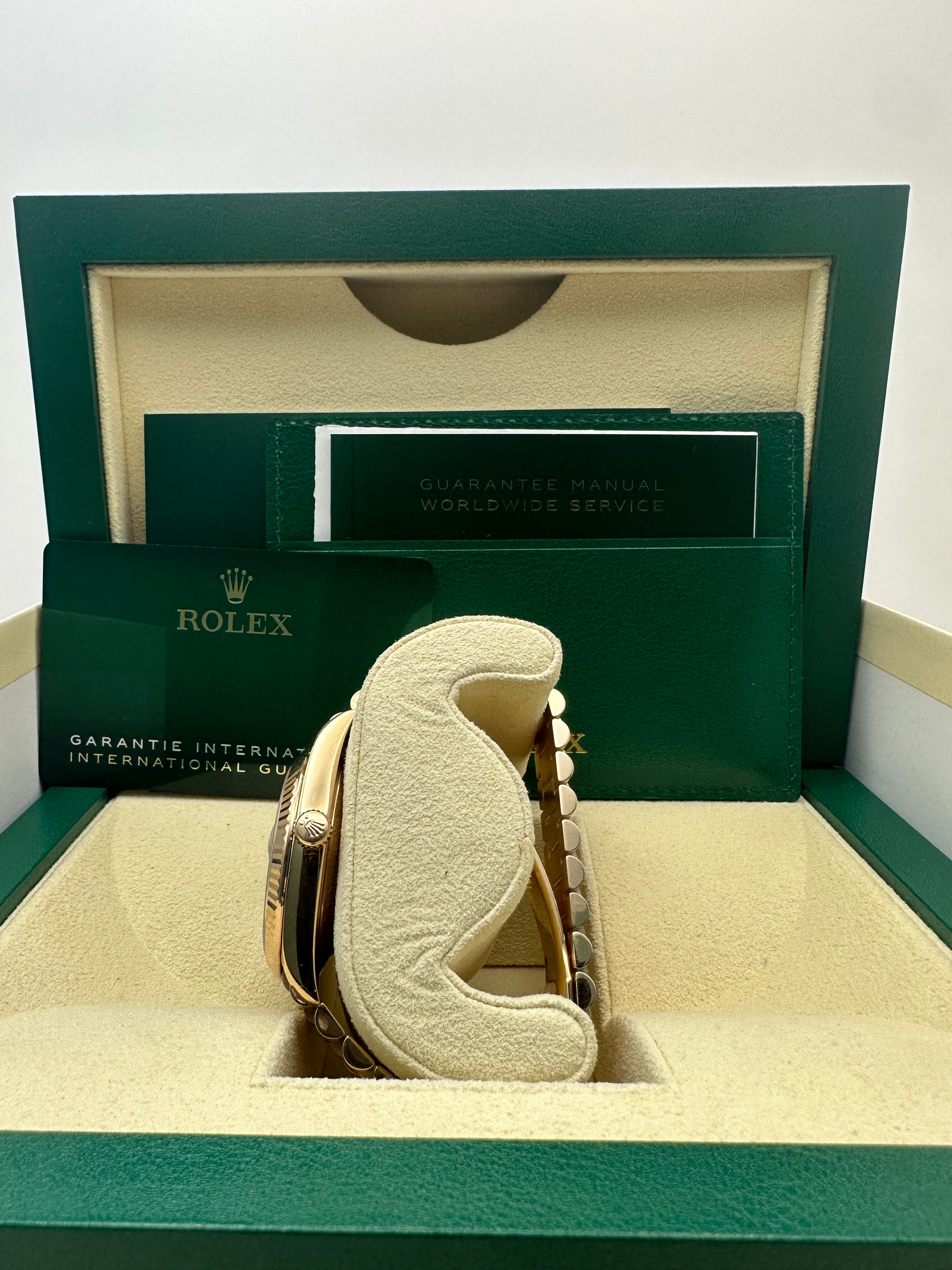 Rolex Day-Date 40MM Olive Green Dial Oyster Everose Gold Fluted Bezel President Bracelet REF#228235